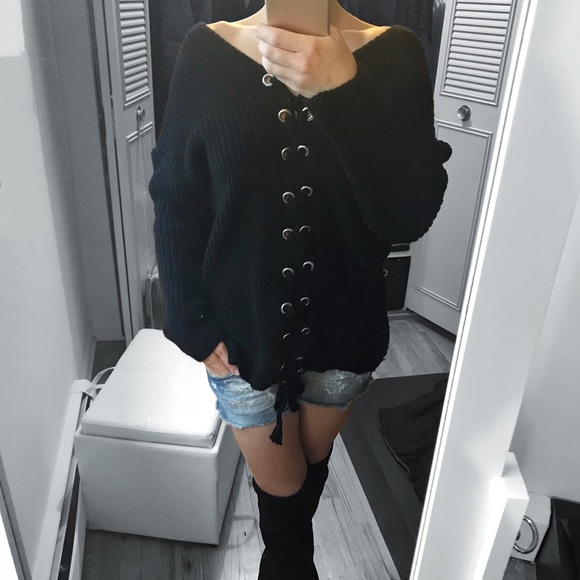 LAST 1 ▪️Black Lace Up Knitted Sweater - Picture 3 of 5